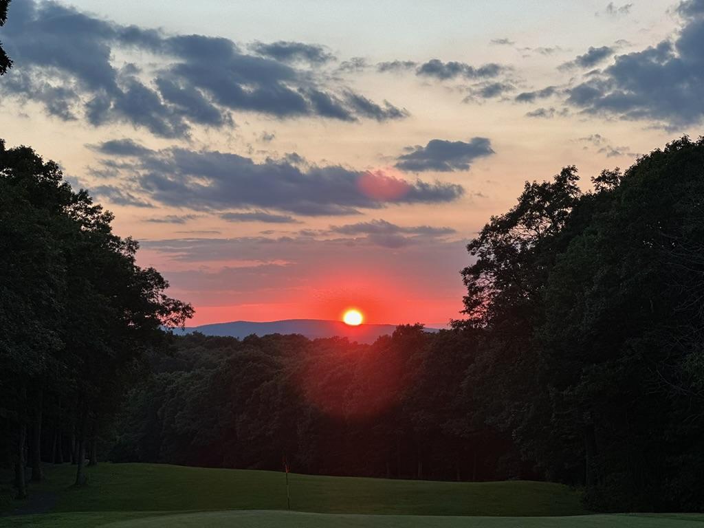 Devils Knob golf course at sunset Wintergreen